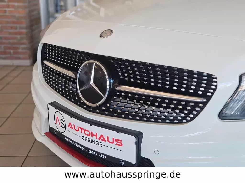 Mercedes-Benz A 250 AMG Line Sport *Alcantara, Scheckheft* 01/2014-photo-7