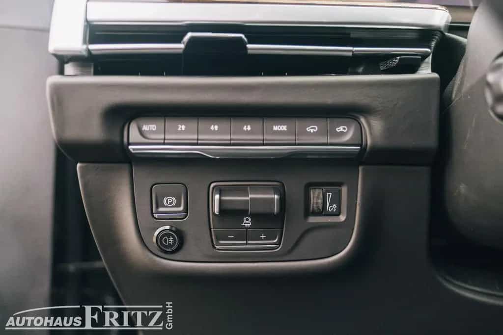 Cadillac Escalade ESV Sport Platinum, TV, Executive Seats null-photo-17