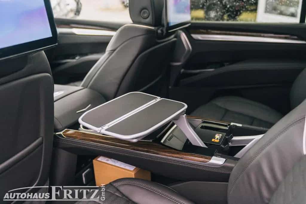 Cadillac Escalade ESV Sport Platinum, TV, Executive Seats null-photo-20