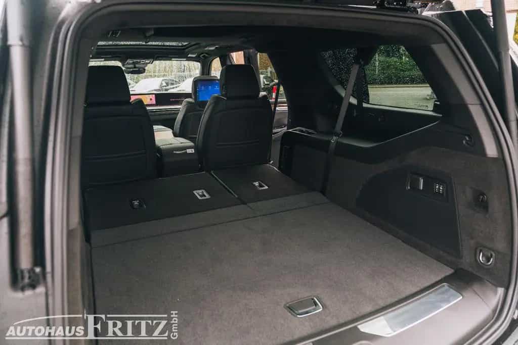 Cadillac Escalade ESV Sport Platinum, TV, Executive Seats null-photo-28