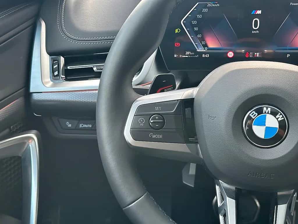 BMW X1 sDrive18i M-Paket Aut. / Pano / Sportsitze 12/2025-photo-19