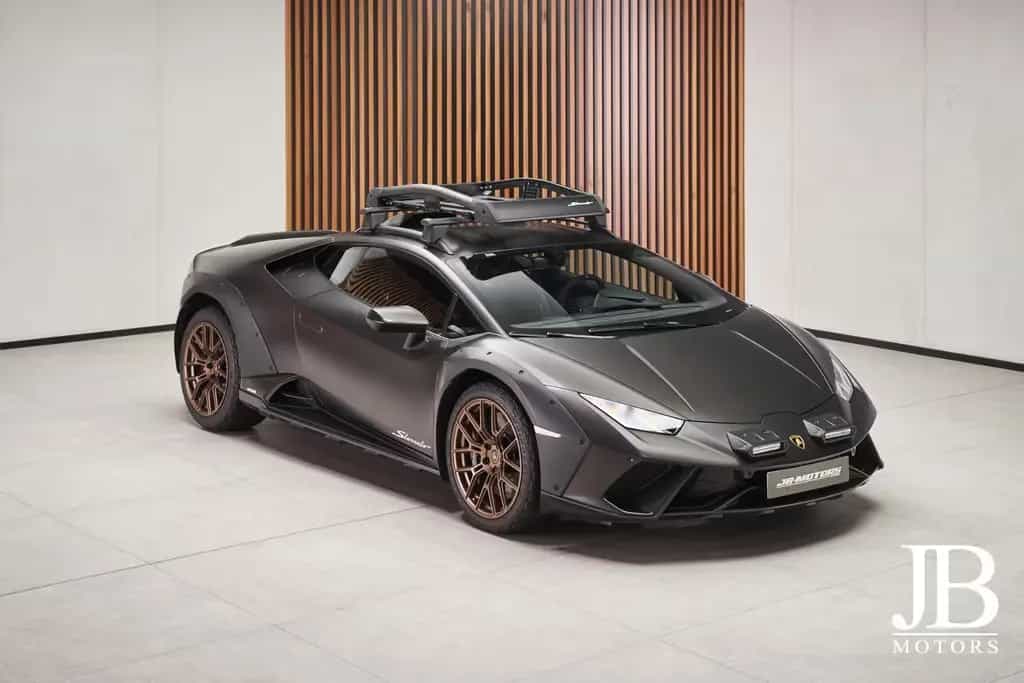 Lamborghini Huracán Sterrato Ad Personam Carbon Seats Kamera 11/2024-photo-0