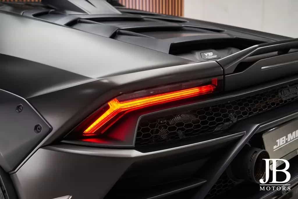Lamborghini Huracán Sterrato Ad Personam Carbon Seats Kamera 11/2024-photo-17