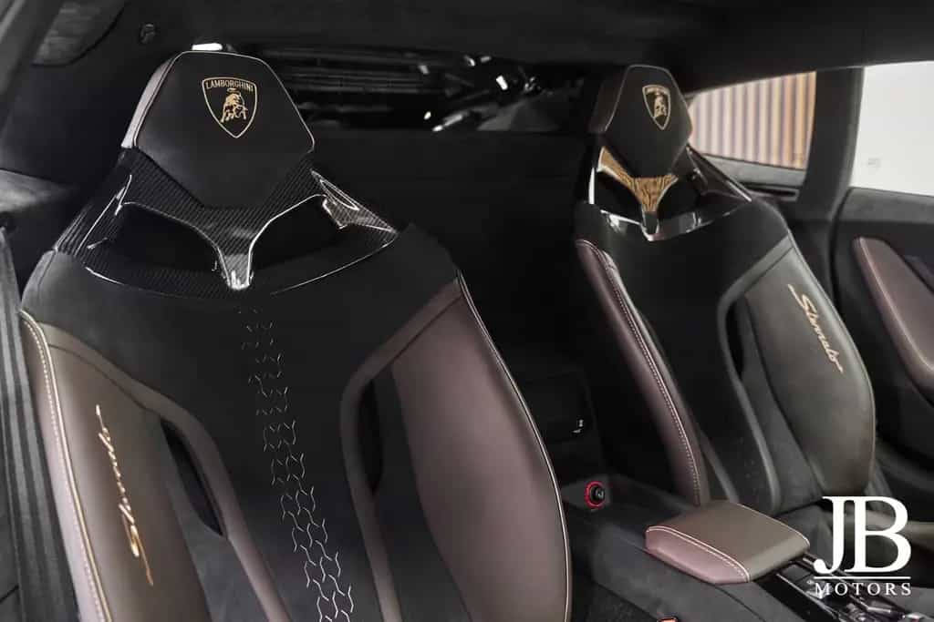 Lamborghini Huracán Sterrato Ad Personam Carbon Seats Kamera 11/2024-photo-22