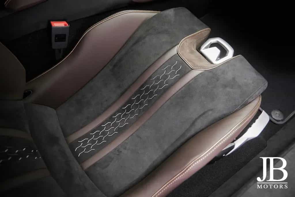 Lamborghini Huracán Sterrato Ad Personam Carbon Seats Kamera 11/2024-photo-25