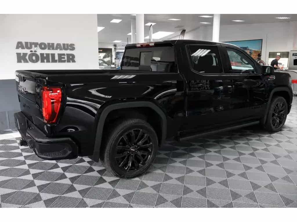GMC Sierra DENALI 4X4 6.2 V8 2025 BLACK LINE null-photo-3