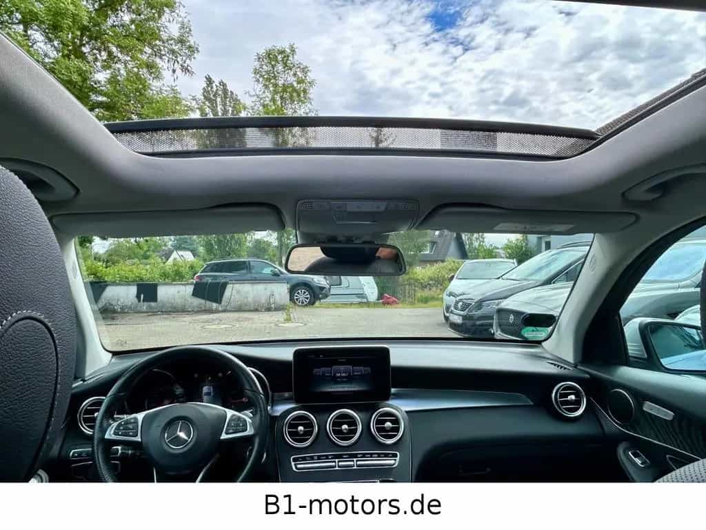Mercedes-Benz GLC 300 4Matic*Exclusive*Leder*Pano*AMG LIne * 12/2018-photo-14