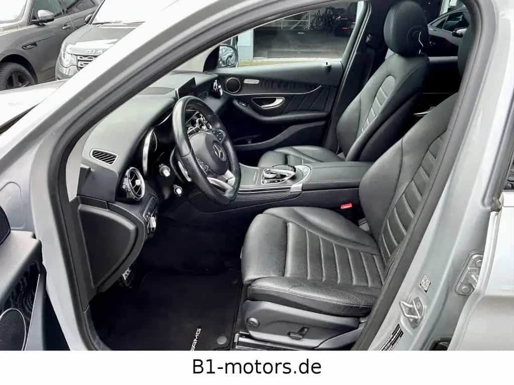 Mercedes-Benz GLC 300 4Matic*Exclusive*Leder*Pano*AMG LIne * 12/2018-photo-17