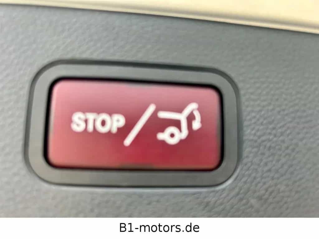 Mercedes-Benz GLC 300 4Matic*Exclusive*Leder*Pano*AMG LIne * 12/2018-photo-24