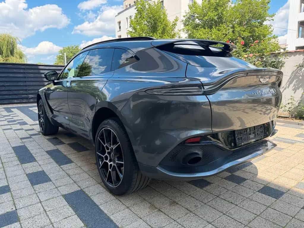 Aston Martin DBX 4.0 V8 07/2021-photo-3