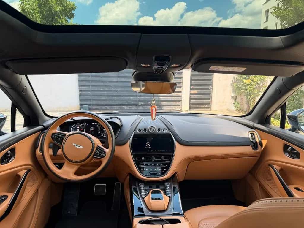 Aston Martin DBX 4.0 V8 07/2021-photo-7
