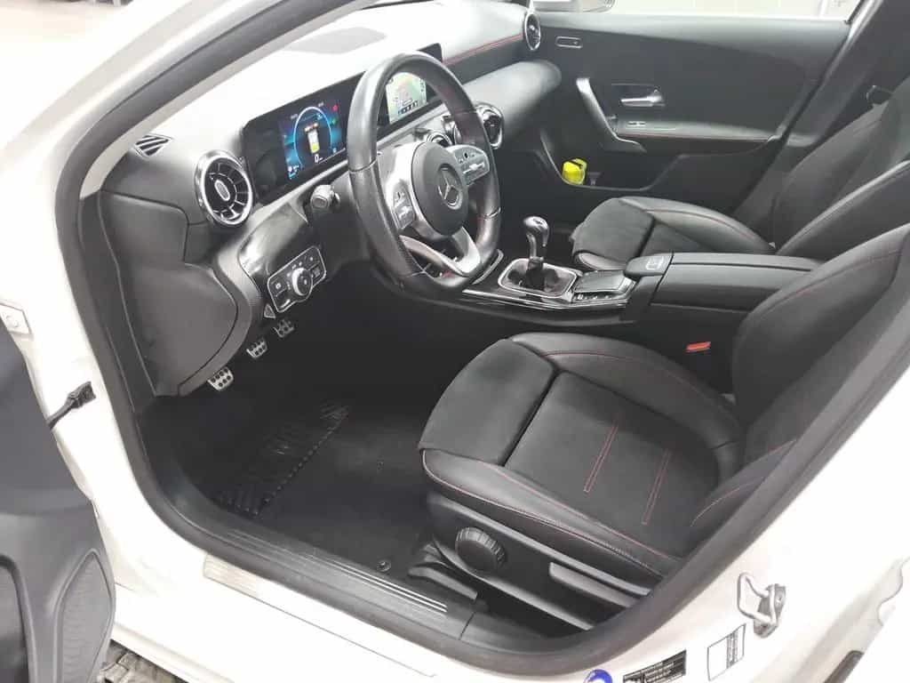 Mercedes-Benz A 200 d AMG-Line Navi LED Rückfahrkamera PDC Shz 07/2021-photo-7