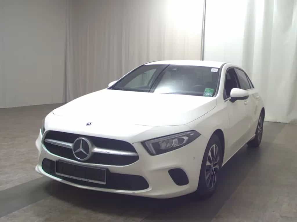 Mercedes-Benz A 180 d T-Leder Navi LED AHK PDC Shz Tempomat 10/2022-photo-1