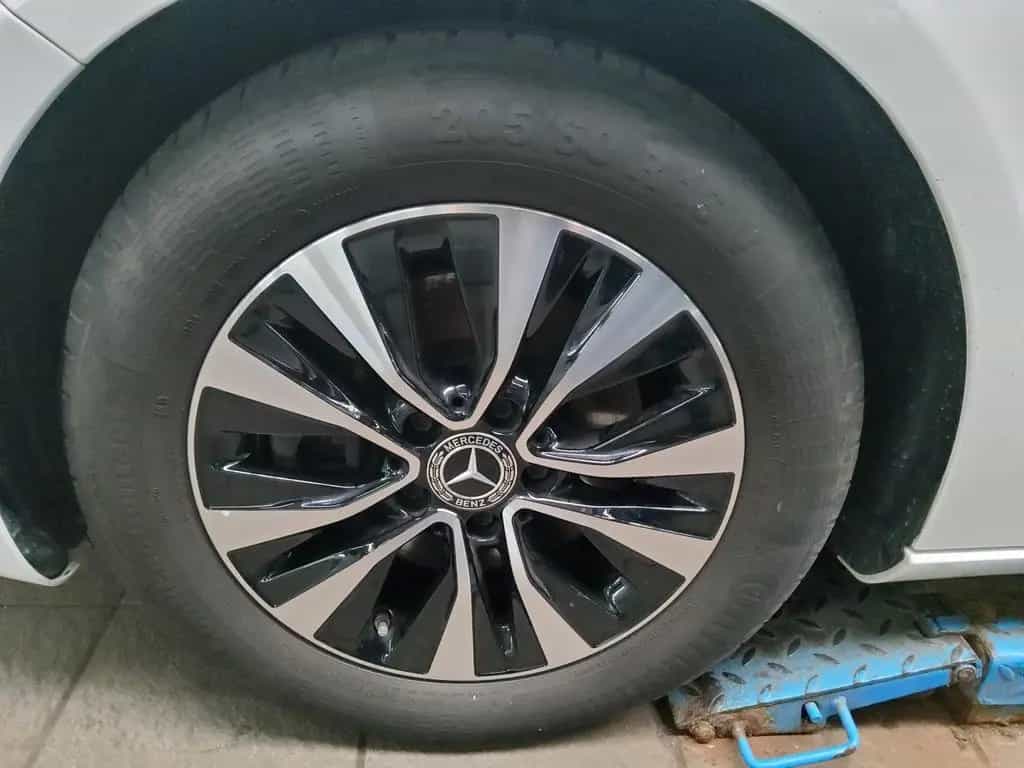 Mercedes-Benz A 180 d T-Leder Navi LED AHK PDC Shz Tempomat 10/2022-photo-10