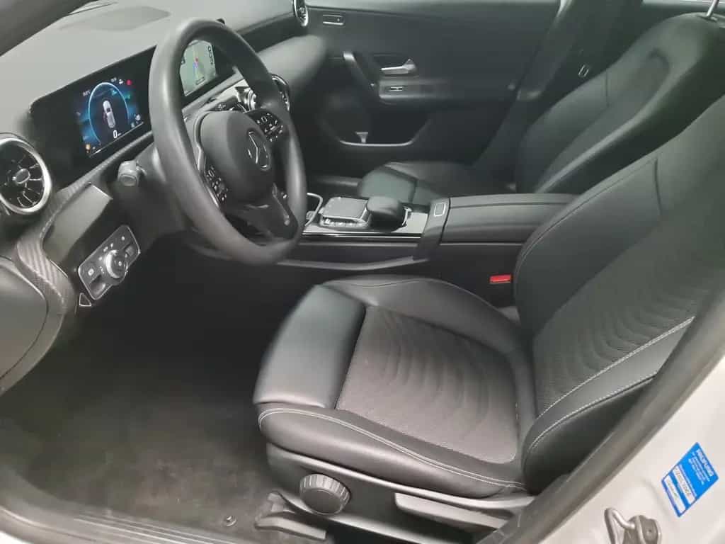 Mercedes-Benz A 180 d T-Leder Navi LED AHK PDC Shz Tempomat 10/2022-photo-8