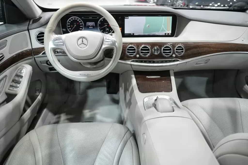 Mercedes-Benz S 400 4Matic*LED*PANO*H-UP*COMAND*LEDER*AIRMATIC 03/2016-photo-14