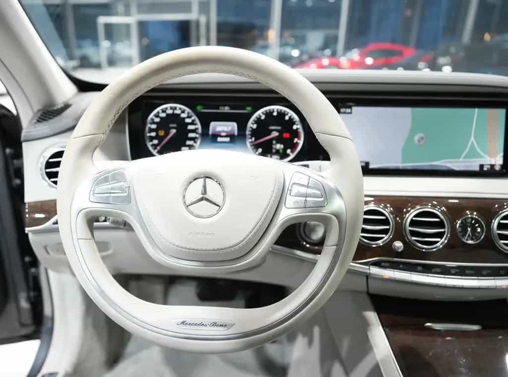 Mercedes-Benz S 400 4Matic*LED*PANO*H-UP*COMAND*LEDER*AIRMATIC 03/2016-photo-15