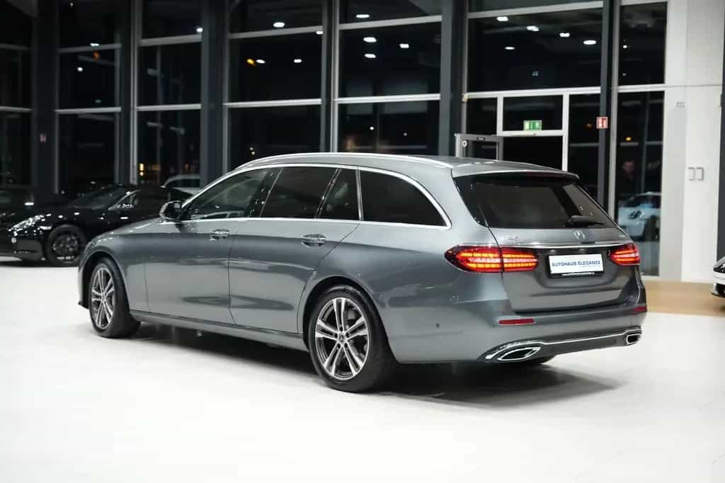 Mercedes-Benz E 450 4Matic Avantgarde*PANO*HEAD-UP*MULTIBEAM* 11/2020-photo-3