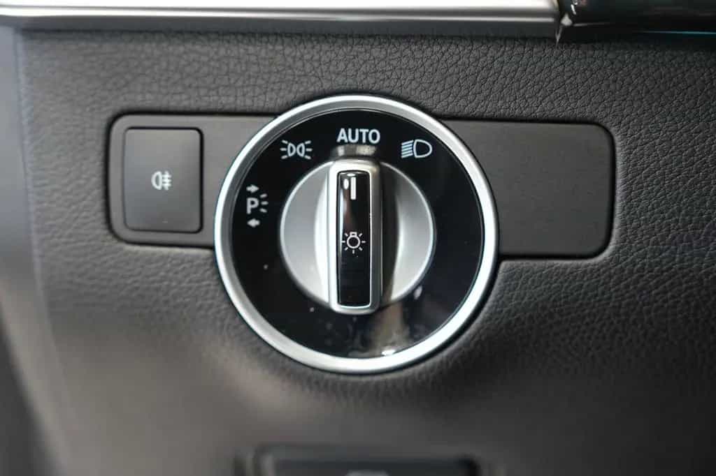 Mercedes-Benz GLE 500 4Matic*AIRMATIC*H&K*COMAND*LED*SHD*LEDER 10/2015-photo-19