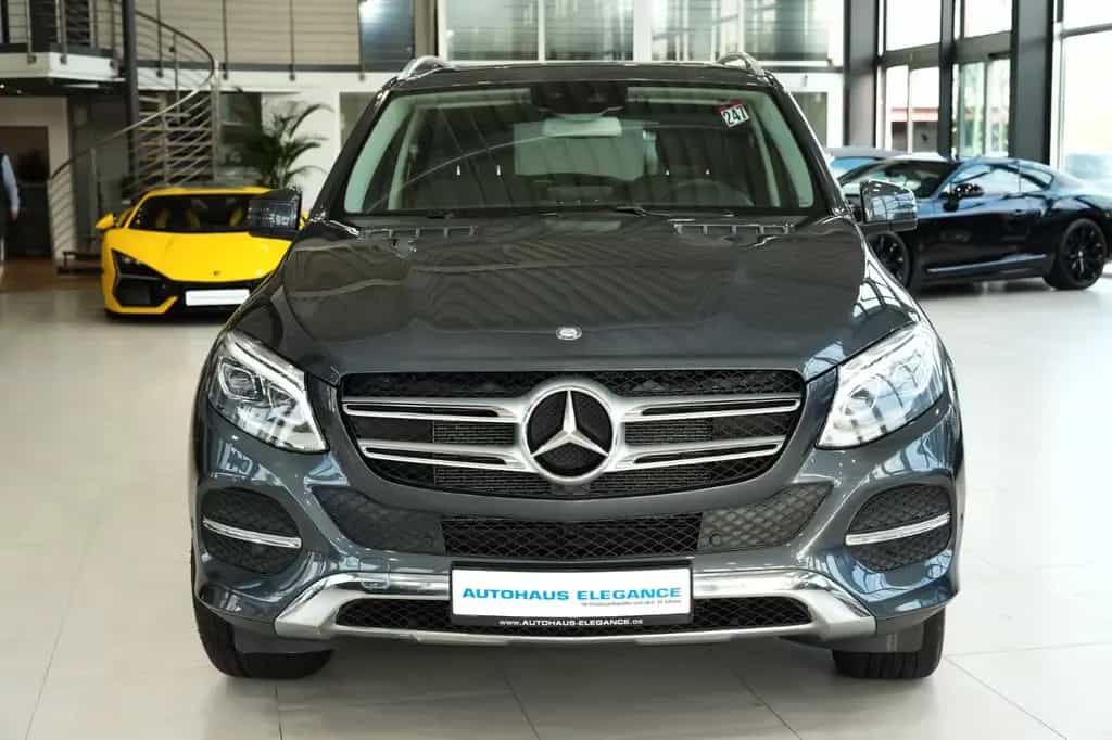 Mercedes-Benz GLE 500 4Matic*AIRMATIC*H&K*COMAND*LED*SHD*LEDER 10/2015-photo-3