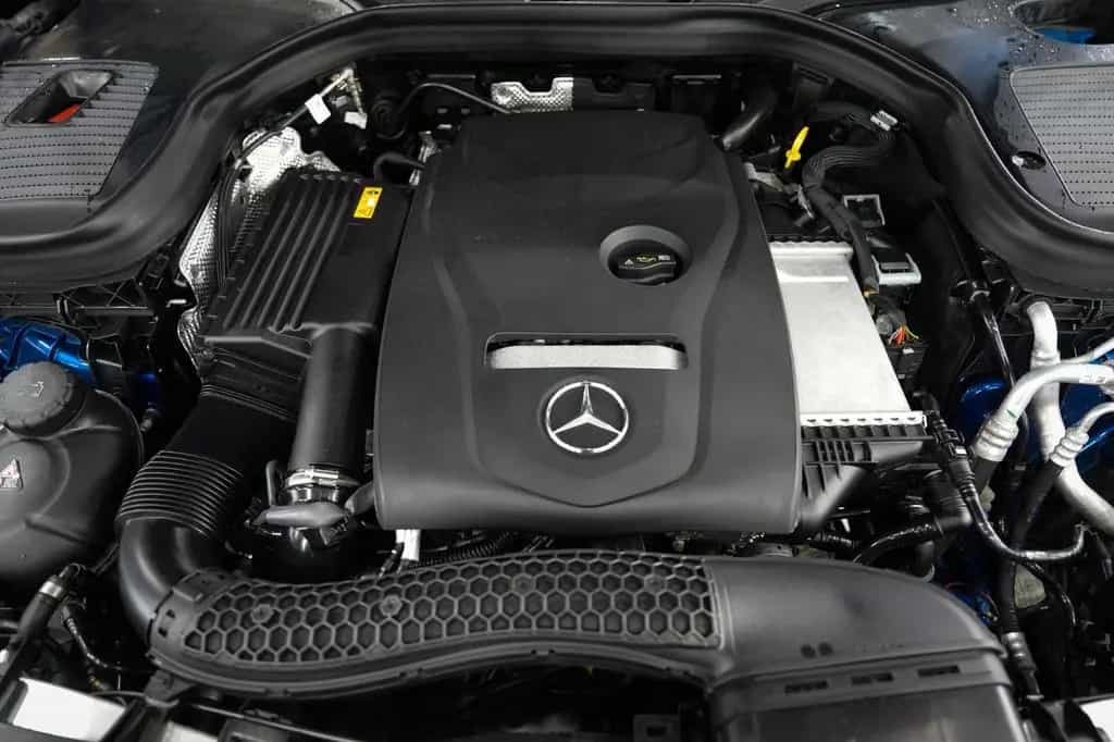 Mercedes-Benz GLC 300 4M*AMG-LINE*LEDER*LED*KAMERA*1.HAND 11/2017-photo-20