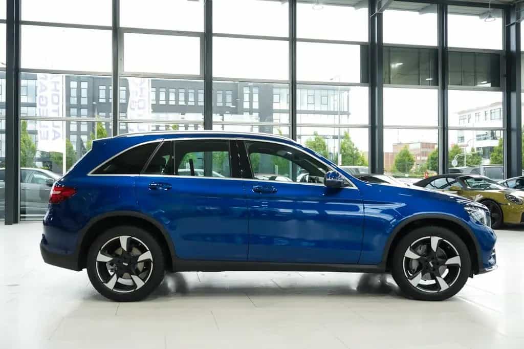 Mercedes-Benz GLC 300 4M*AMG-LINE*LEDER*LED*KAMERA*1.HAND 11/2017-photo-7