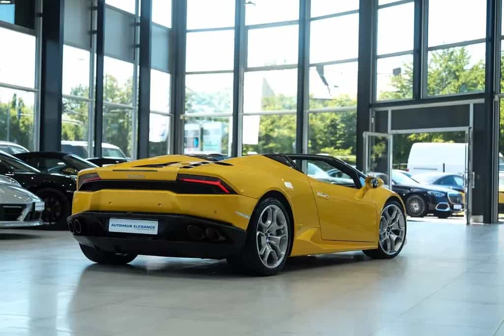 Lamborghini Huracán Spyder LP610*LIFT*20"LM*LEDER*NAVI*SHZ* 05/2017-photo-1