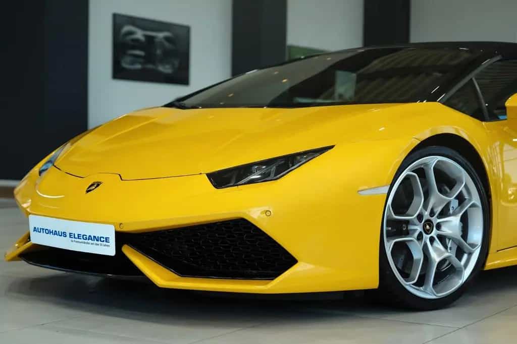 Lamborghini Huracán Spyder LP610*LIFT*20"LM*LEDER*NAVI*SHZ* 05/2017-photo-12