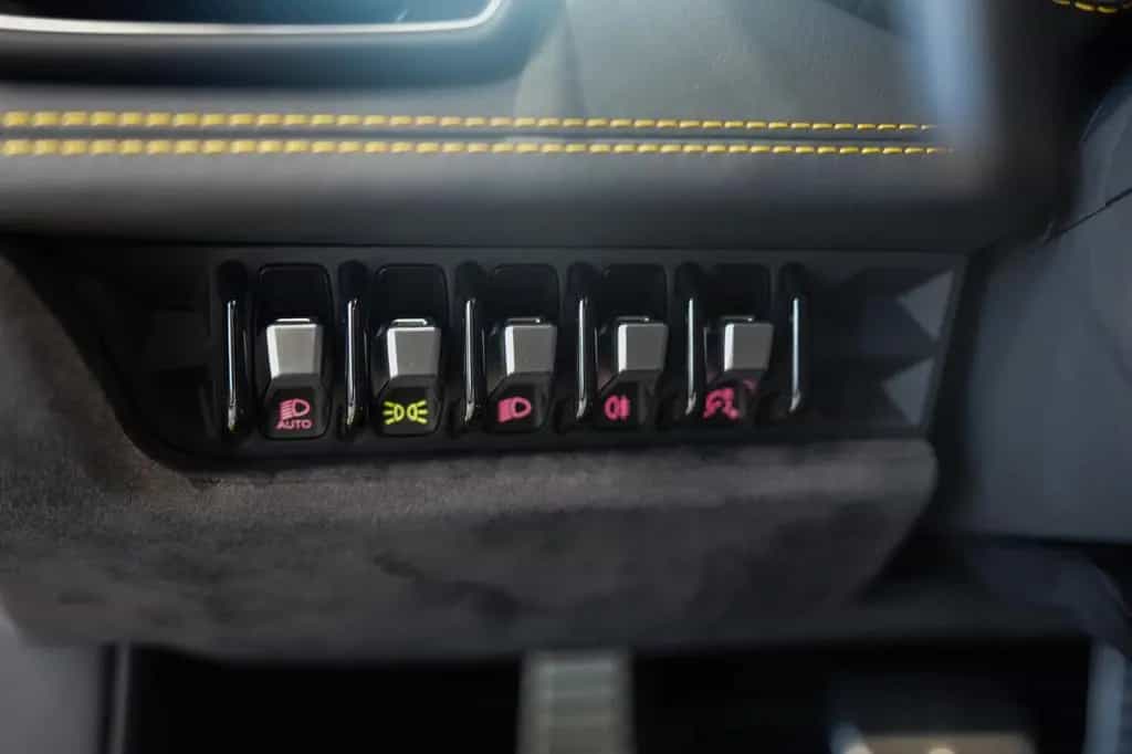 Lamborghini Huracán Spyder LP610*LIFT*20"LM*LEDER*NAVI*SHZ* 05/2017-photo-26