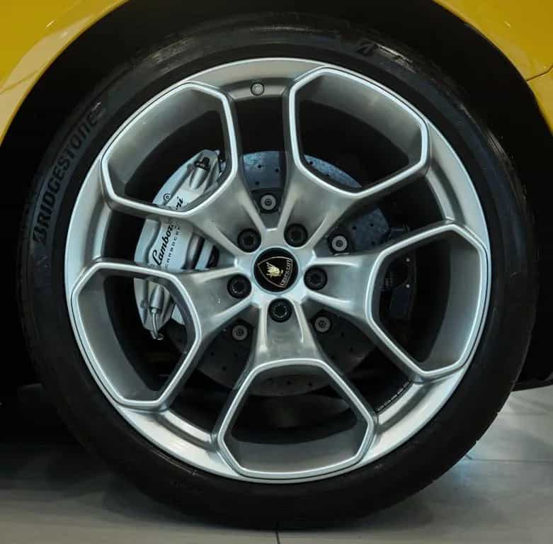 Lamborghini Huracán Spyder LP610*LIFT*20"LM*LEDER*NAVI*SHZ* 05/2017-photo-30