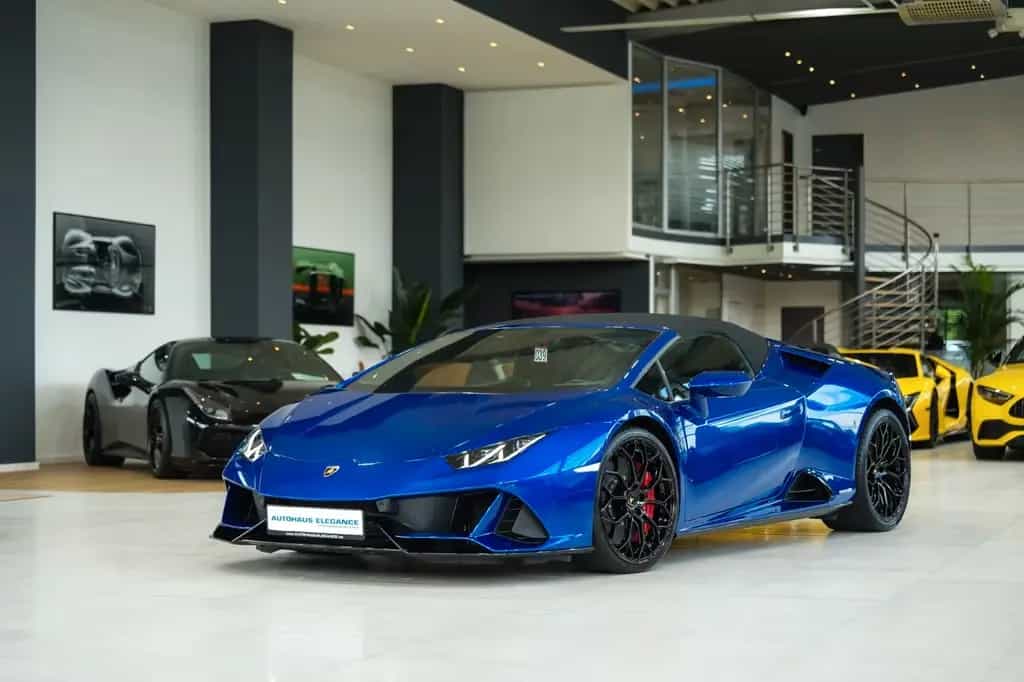Lamborghini Huracán EVO Spyder*STYLE-PACK.*SENSONUM*LIFT*1.H 01/2022-photo-18