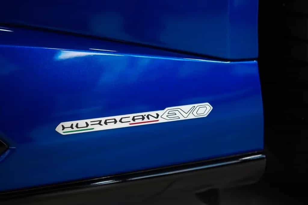 Lamborghini Huracán EVO Spyder*STYLE-PACK.*SENSONUM*LIFT*1.H 01/2022-photo-27