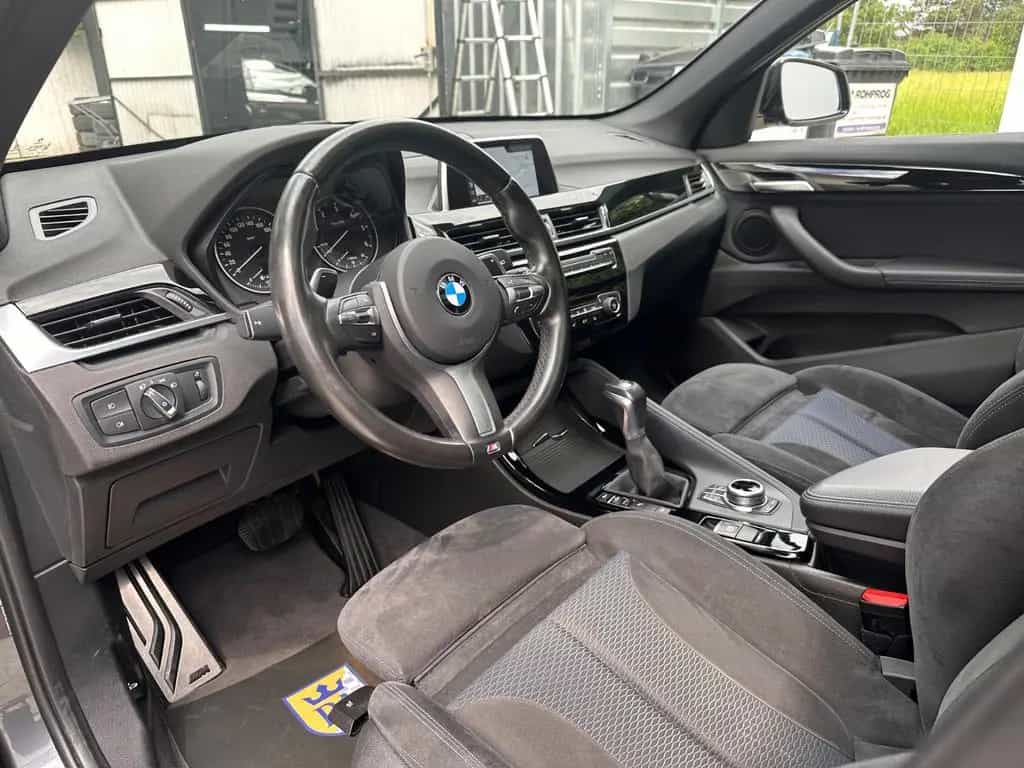 BMW X1 20d xDrive M-Sport/PANO/KAMERA/LED/AHK/HIFI 09/2017-photo-10