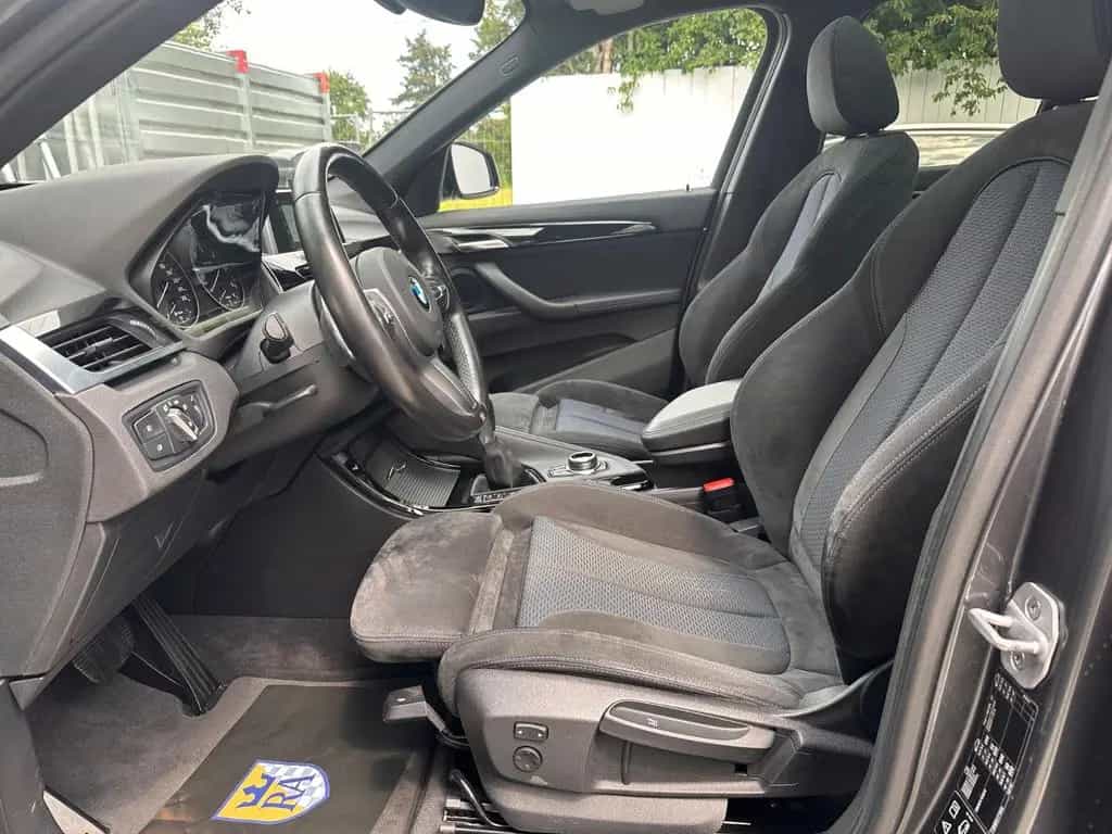 BMW X1 20d xDrive M-Sport/PANO/KAMERA/LED/AHK/HIFI 09/2017-photo-11