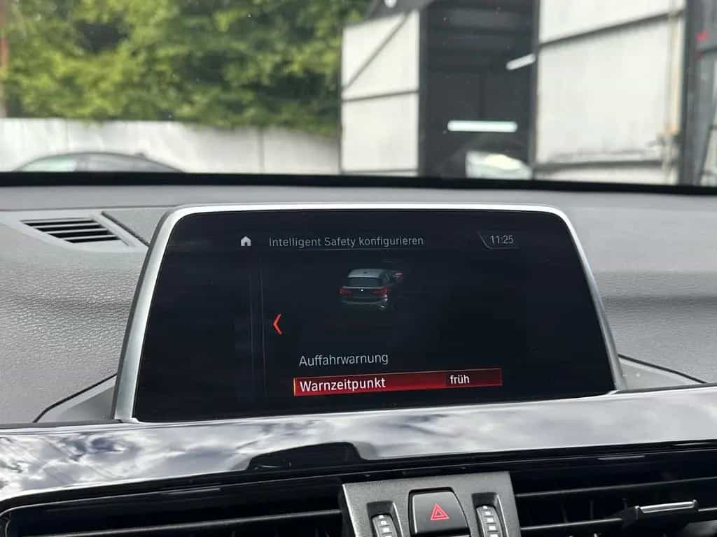 BMW X1 20d xDrive M-Sport/PANO/KAMERA/LED/AHK/HIFI 09/2017-photo-15