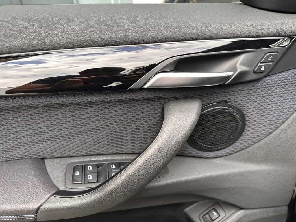 BMW X1 20d xDrive M-Sport/PANO/KAMERA/LED/AHK/HIFI 09/2017-photo-9