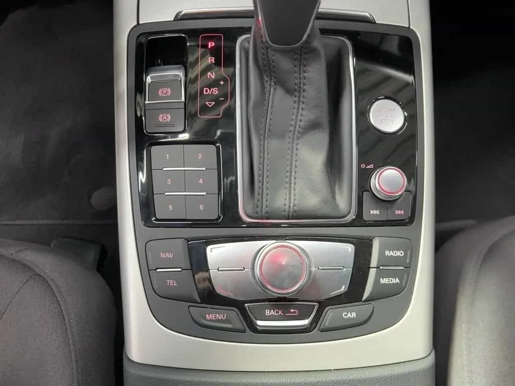 Audi A6 2.0 TDI Avant ultra SHZ Rückfahrkamera PDC BT 04/2018-photo-14