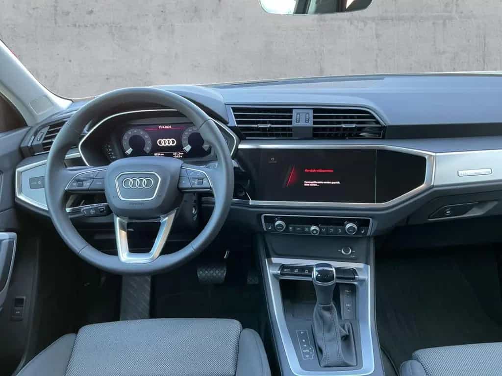 Audi Q3 Sportback TFSI 110kW S-TR NAVI+2xPDC+ACC+AHK 10/2025-photo-8