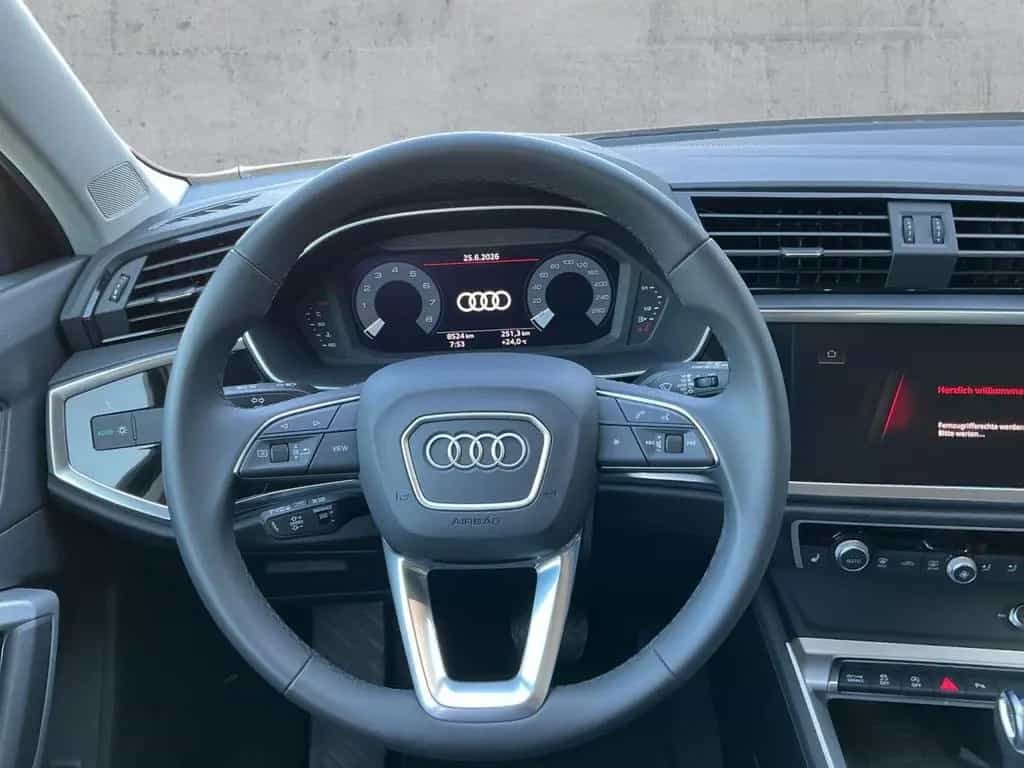 Audi Q3 Sportback TFSI 110kW S-TR NAVI+2xPDC+ACC+AHK 10/2025-photo-9