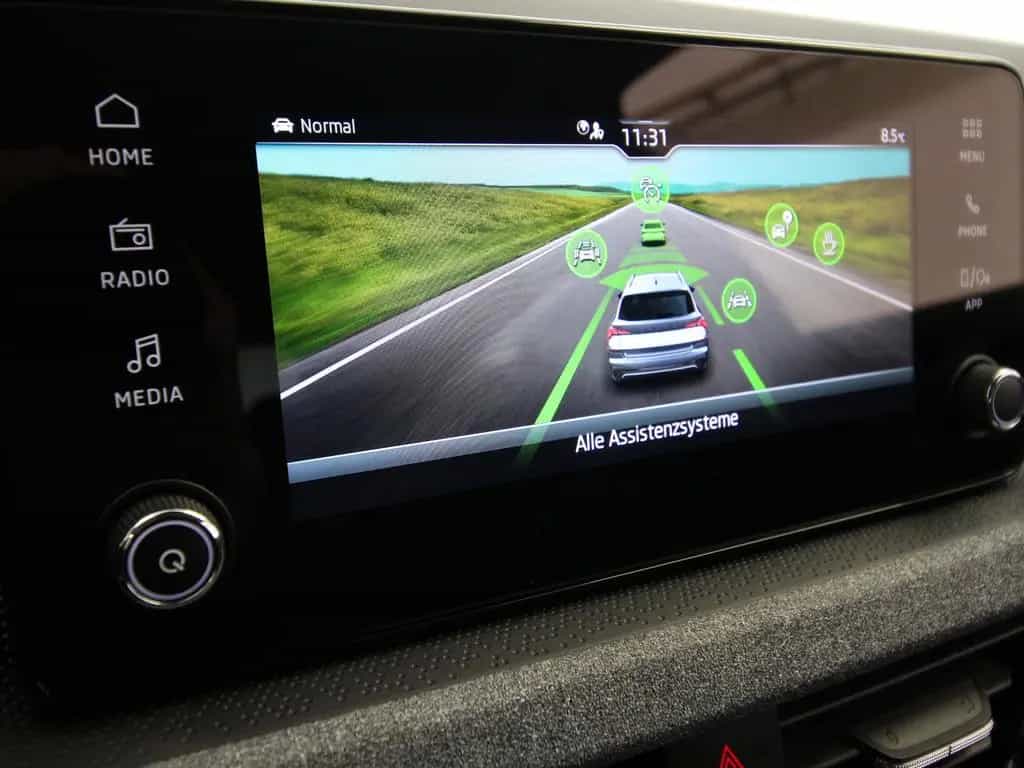 Skoda Kamiq TSI OPF 7-DSG Selection LED+KAMERA+ACC 02/2025-photo-15