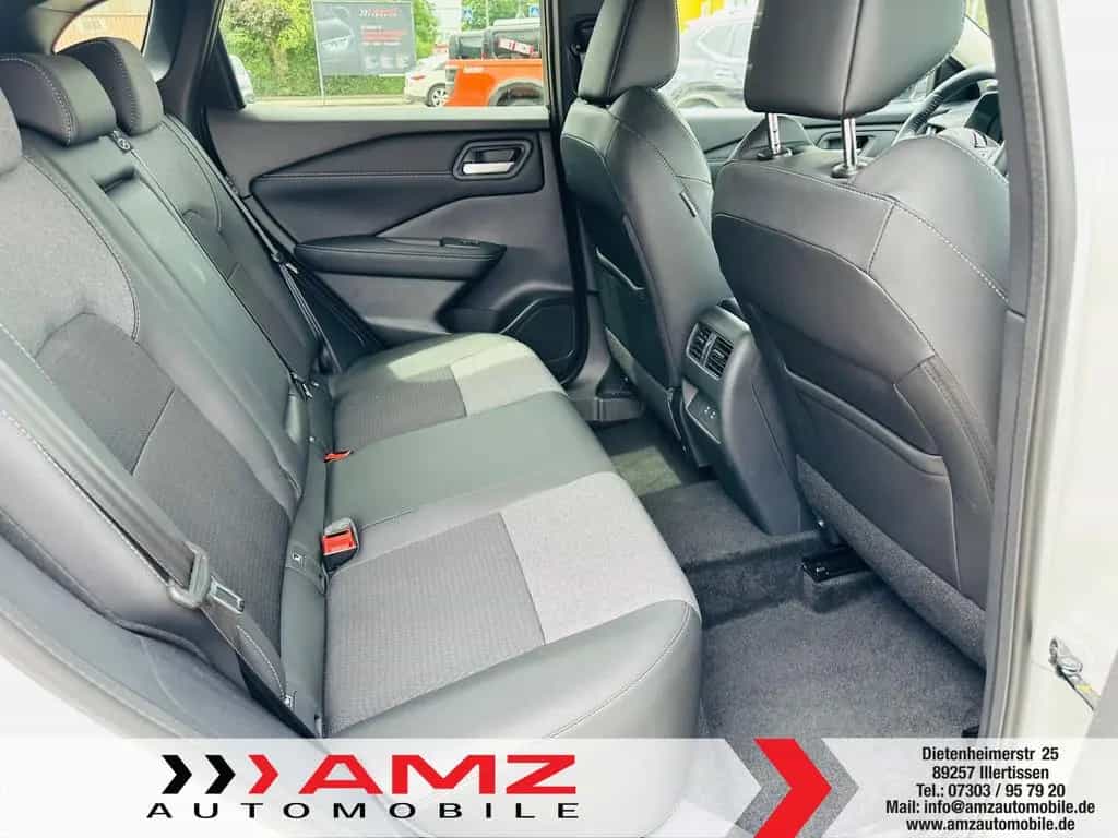 Nissan Qashqai 1.3 N-Connecta AT SHZ DAB 360° AppleCarPl 09/2025-photo-24