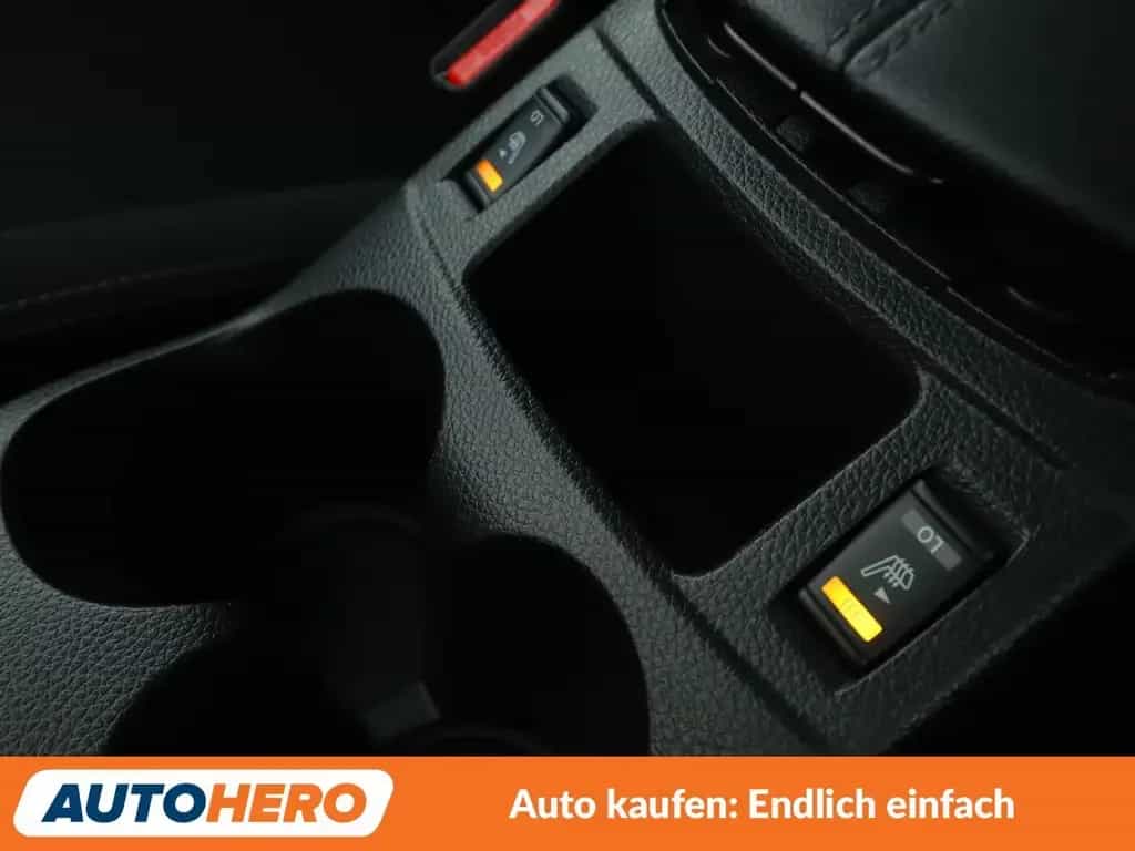 Nissan Qashqai 1.3 DIG-T N-Connecta Aut*NAVI*TEMPO*CAM* 02/2020-photo-26