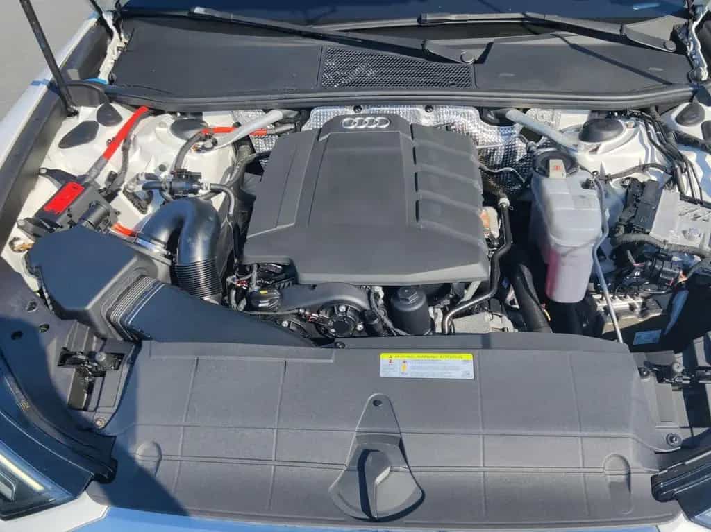 Audi A6 Avant 45 TFSI sport Tour*Matrix*360*Lenkradhz 11/2019-photo-17