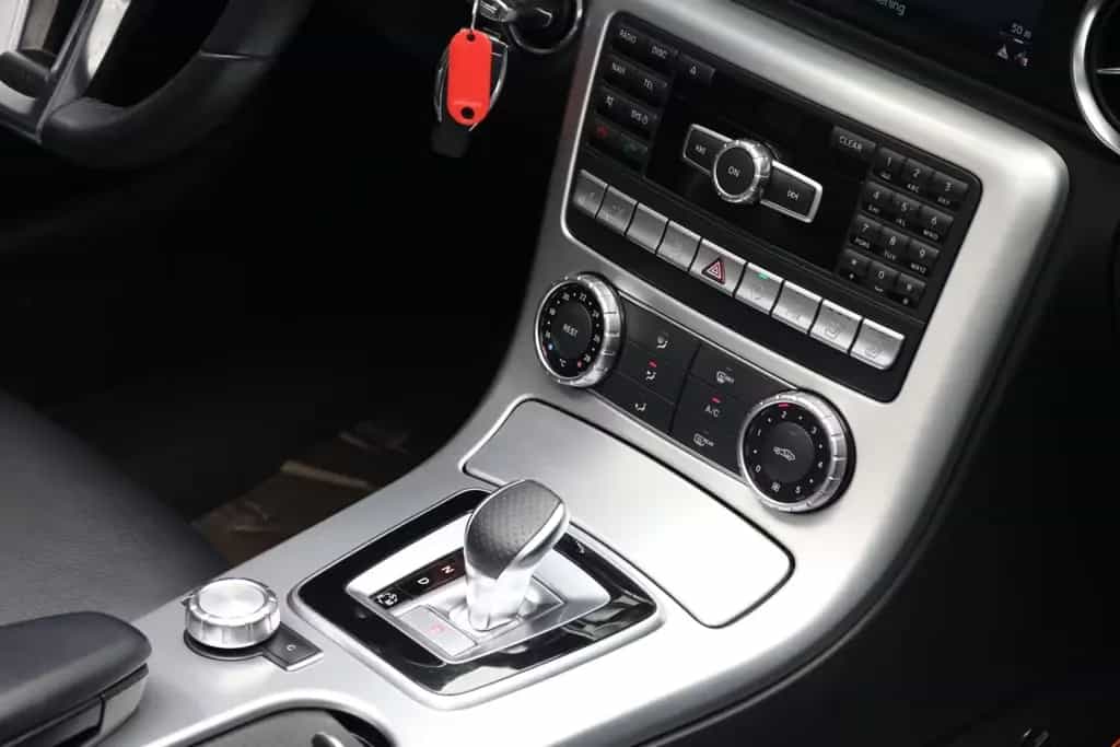 Mercedes-Benz SLK 200 /KAMERA/PANO/PDC/LEDER 03/2016-photo-21