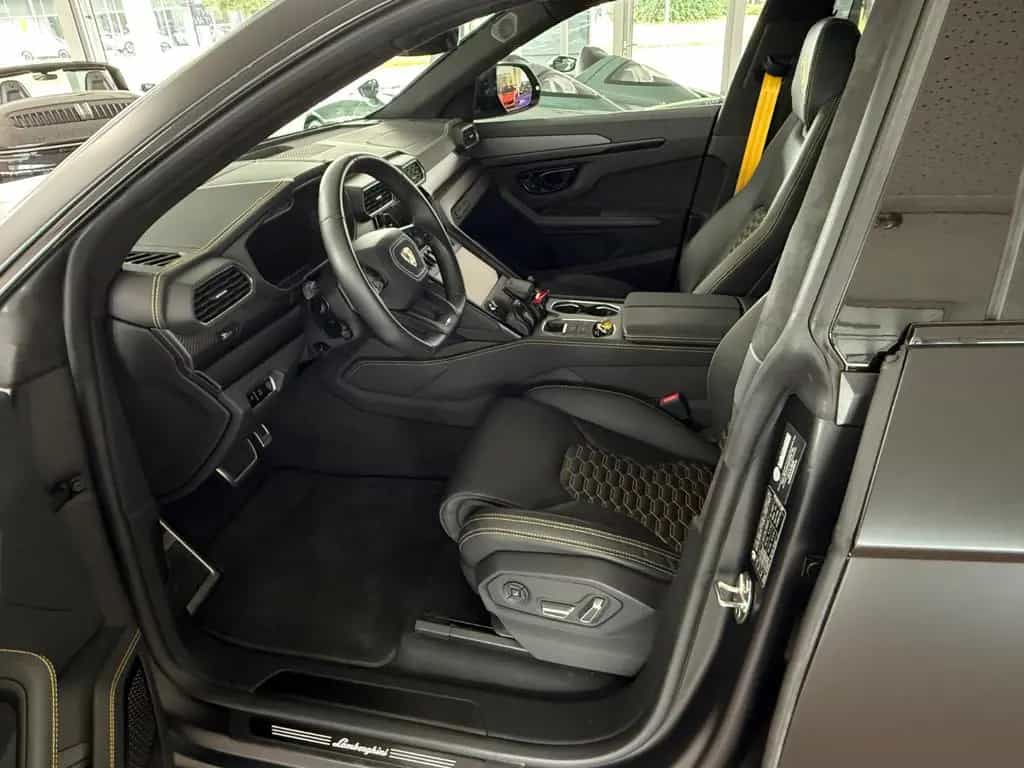 Lamborghini Urus S MATT-LACK/PANO/B&O/STYLE/NIGHTVISION/ 10/2024-photo-12