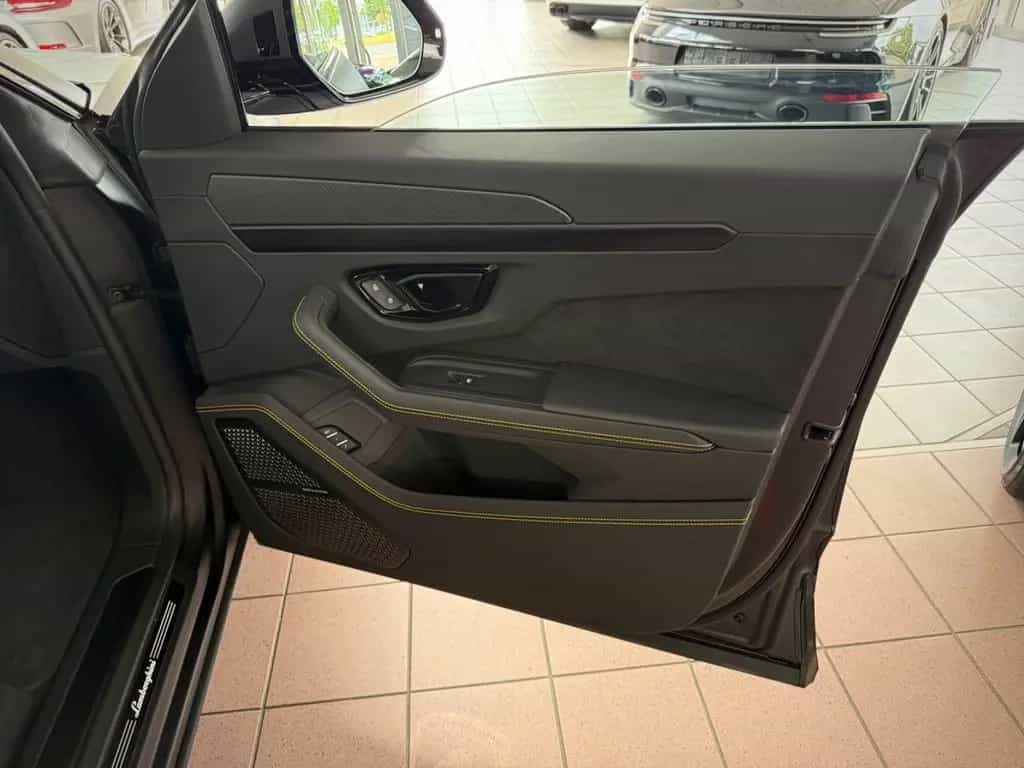 Lamborghini Urus S MATT-LACK/PANO/B&O/STYLE/NIGHTVISION/ 10/2024-photo-15
