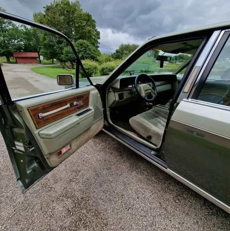Lincoln Continental 2.4TD M21 07/1984-photo-5