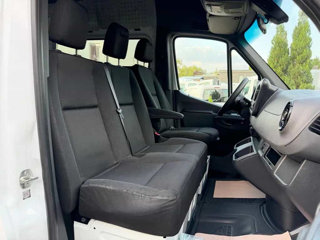 Mercedes-Benz Sprinter 314 CDI Kasten L2H2 RWD BOTT Regale 01/2020-photo-25