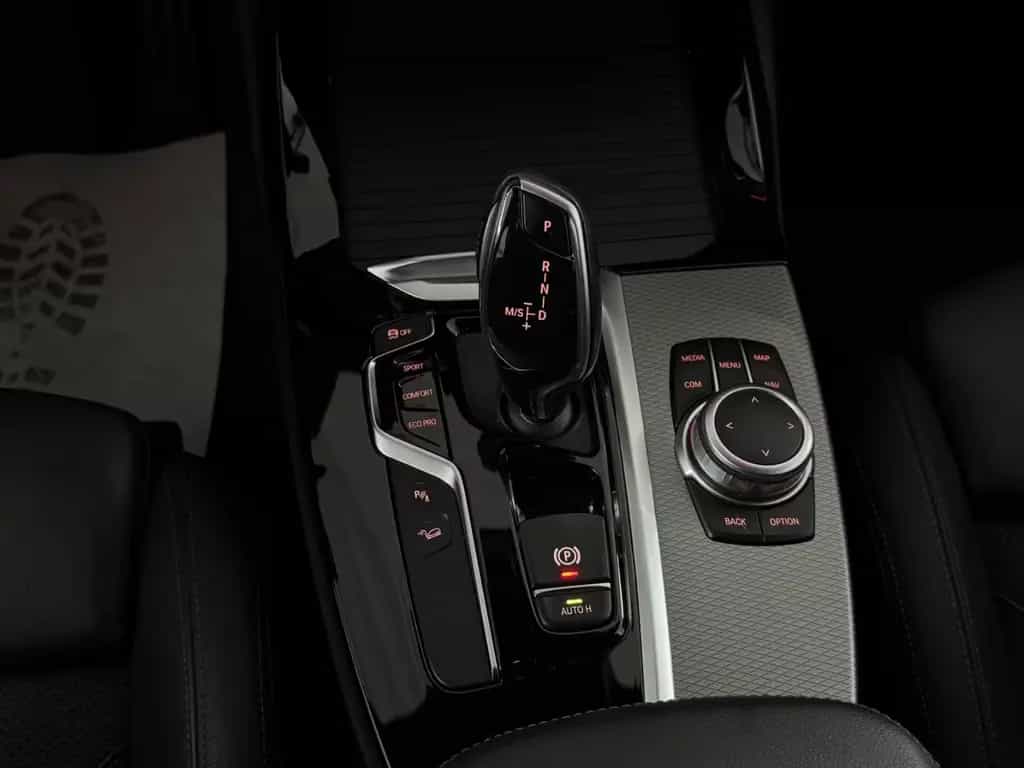BMW X3 xDrive 30 d M Sport Schwenk. Anhängerkupplung 10/2019-photo-22