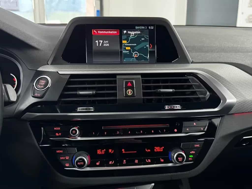 BMW X3 xDrive 30 d M Sport Schwenk. Anhängerkupplung 10/2019-photo-26